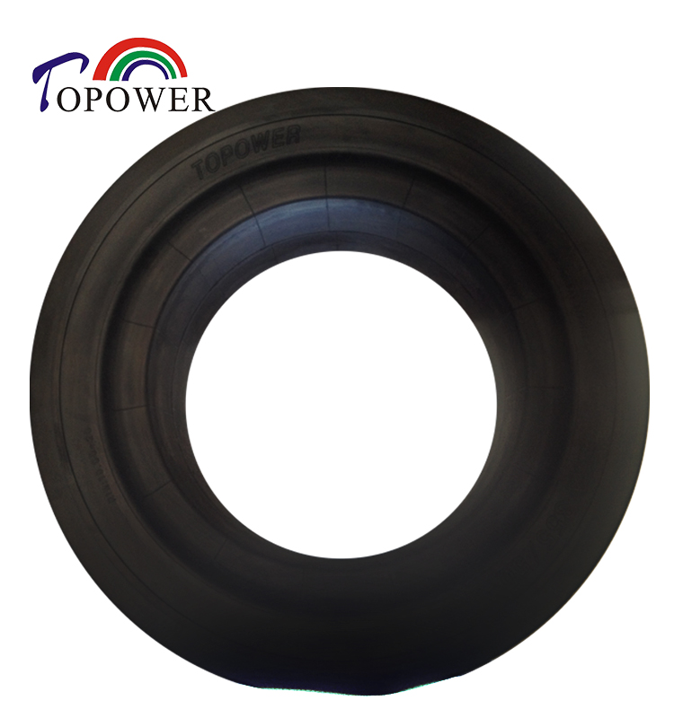 实心轮胎与充气轮胎的区别是什么？